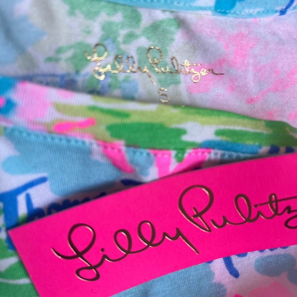 Lilly Pulitzer Finn Top Lilly Loves DC The National Mall Floral Casual Tee Small - Picture 7 of 8